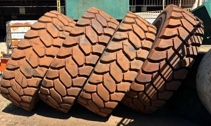 24.00R35 Michelin