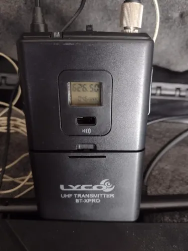 microfone sem fio  uhf lyco uhxpro 01HLI