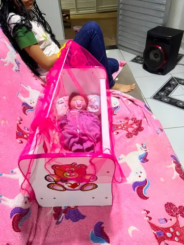 Bebê Reborn com chupeta + mosquiteiro colchão berço valor $530,00