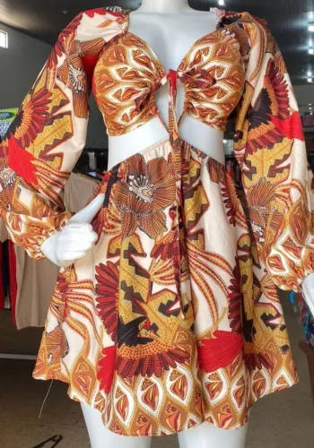 Macaquinho estilo vestido 