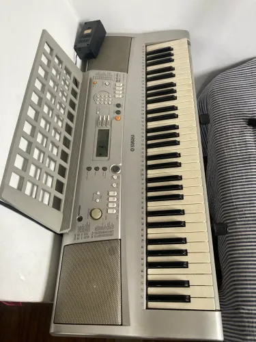 Teclado Yamaha