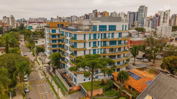 Apartamento Revenda no Trevi, 03 Suítes, 03 Vagas, Vista Privilegiada, Batel, Curitiba.
