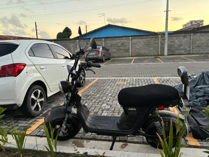 Moto chefe X12 EM PERFEITO EU ESTADO