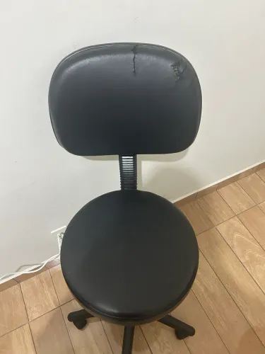Cadeira caixa alta