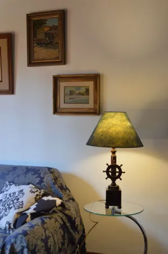 Abajur de madeira temática náutica 