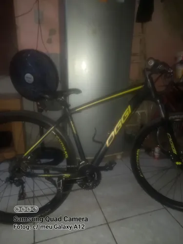 vendo uma bicicleta da marca oggi chimano aro 29 com nota fiscal