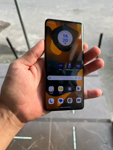 MOTO EDGE 40 NEO