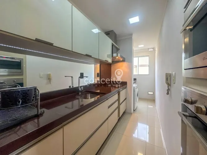 Apartamento Semimobiliado com 2 Dormitórios na Velha!