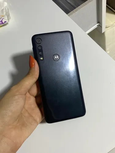Moto G8
