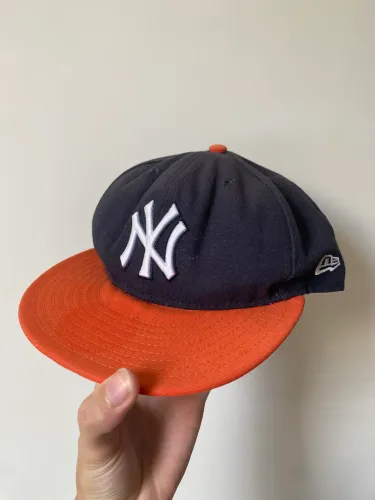 Boné New Era original (usado)