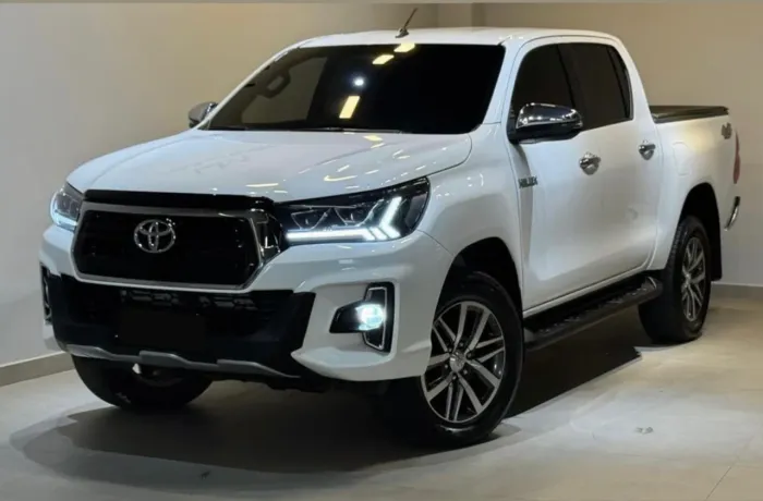 Toyota Hilux CD SRV 4X4 2.8 TDI Diesel Aut. 2020