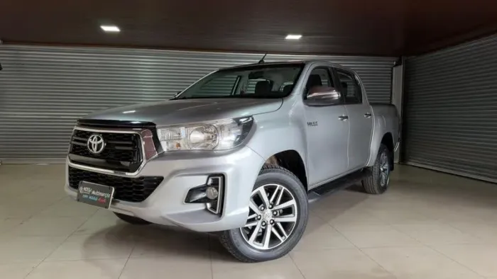 Toyota Hilux CD SRV 4X4 2.8 TDI Diesel Aut. 2019