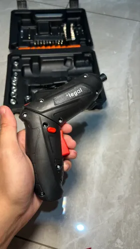 Parafusadeira Elétrica Portátil Bivolt com Kit Completo