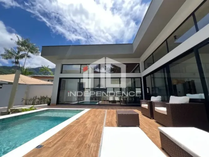 Casa para locação | 3 suítes | 240 m² |R$ 2.000 | temporada - São Sebastião/SP