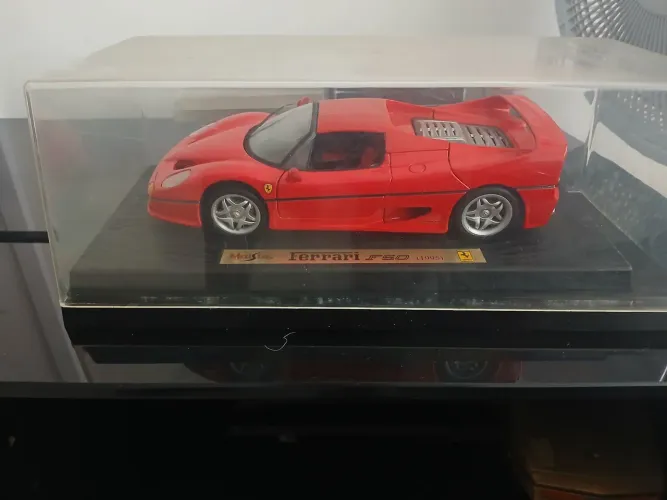 Ferrari f50 maisto 1995