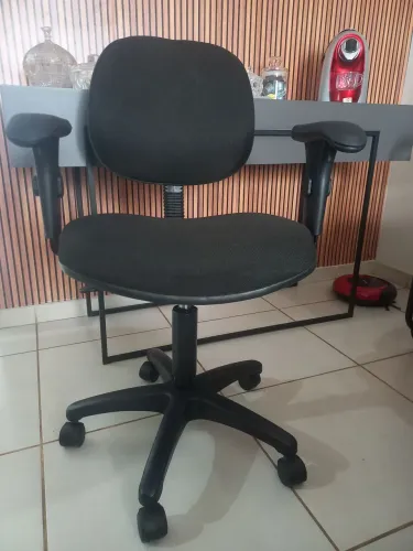 CADEIRA DE ESCRITÓRIO