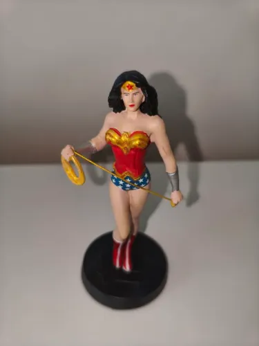 Miniatura Mulher-Maravilha Eaglemoss DC #08 + Caixa + Fascículo