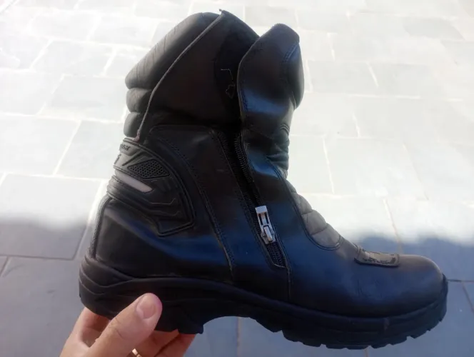 Bota motoqueiro 