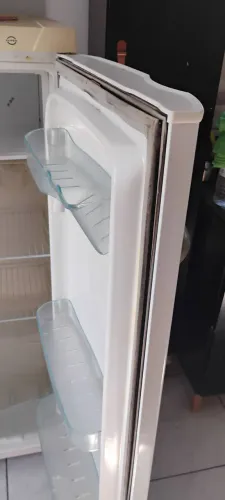 Vendo Geladeira voltagem 110