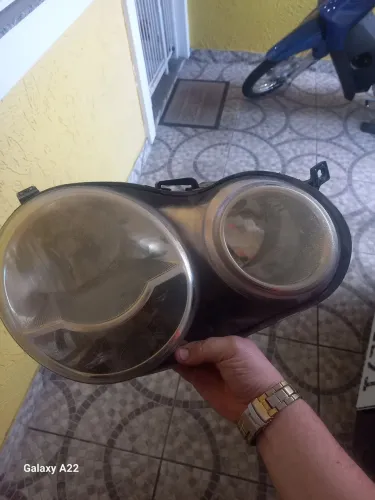 Farol polo 250 o par 