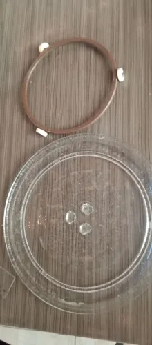 Prato de microondas L37 com 24 cm 