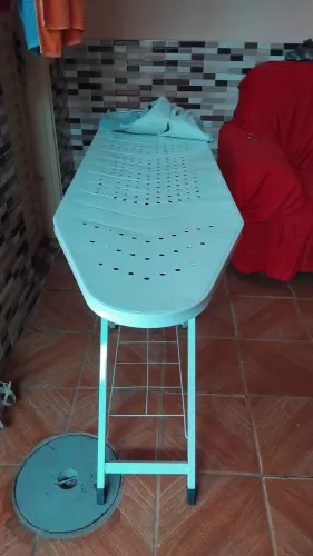 vendo tábua de passar de ferro bem coservada