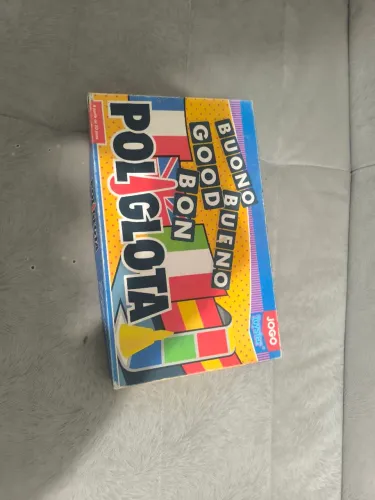 Jogo antigo poliglota