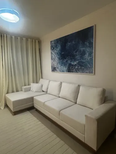 Sofá 4 Lugares 3m em Linho off white com Chaise Esquerdo - Excelente Estado