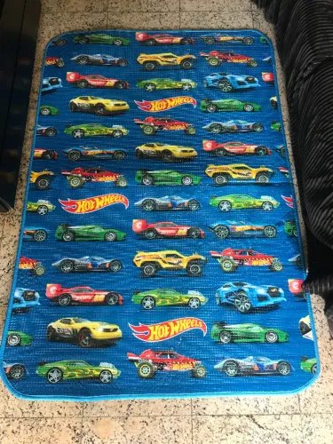 Tapete Infantil Hot Wheels