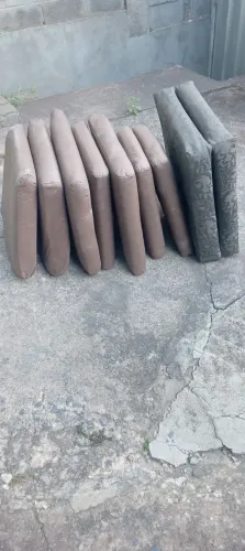 9 almofadas de espuma tudo por 50 reais