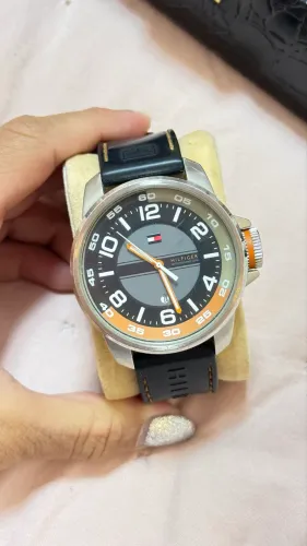 Relógio Tommy Hilfiger- Water resistant 5atm (ACEITO PROPOSTAS)