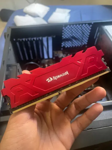 (Troco por placa de video) Memoria ram redragon rage 16gb 3200MHz