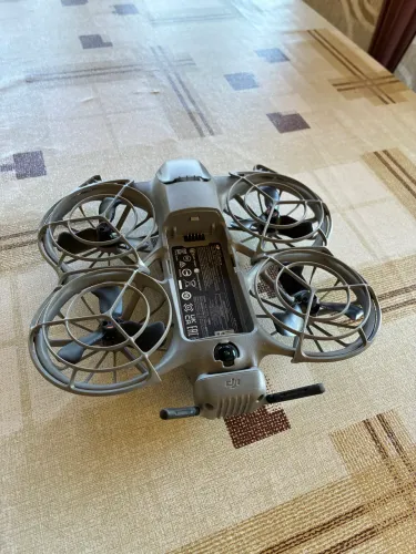 Drone Dji Neo 2 Fly More Combo Controle S/ Tela Br Cinza