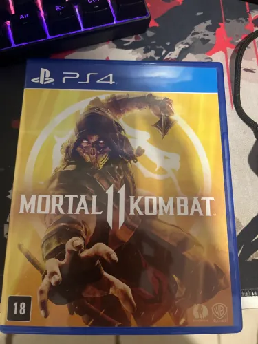 Vendo ou troco Mortal Kombat 11 PS4
