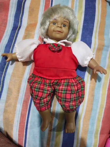 Boneca Expression Kids Caretinhas Anos 90