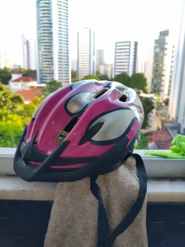 CAPACETE FEMININO