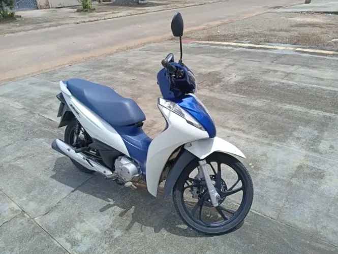 Biz EX 125  Único dono, pouco rodada.