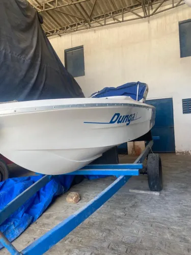 Lancha Nautica 4 pessoas 