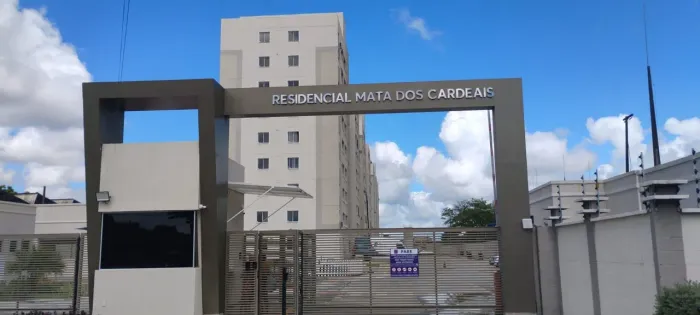 VENDO APARTAMENTO CONDOMÍNIO MATA DOS CARDEAIS
