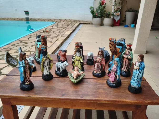 Presépio de Natal 17 peças .