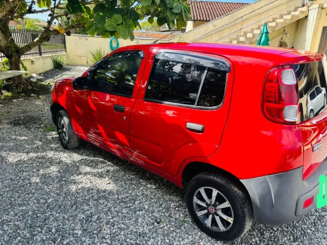 Fiat Uno Vivace/rua 1.0 EVO Fire Flex 8V 5P 2011