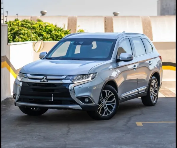 Mitsubishi Outlander 3.0/ GT 3.0 V6 Aut. 2017