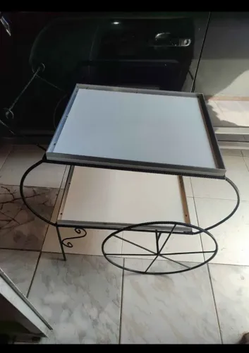Vende se um carrinho gourmet