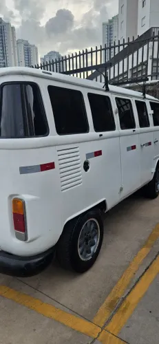 Volkswagen Kombi Standard/ Luxo/ Serie Prata 1996
