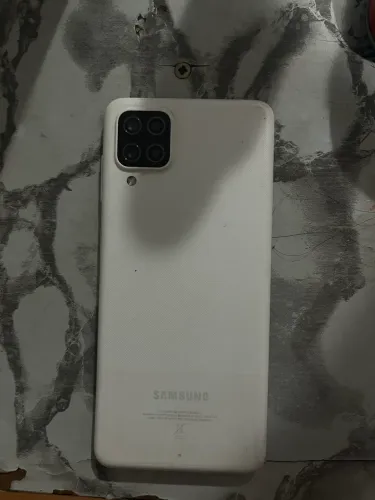 Retirada de peças A12 