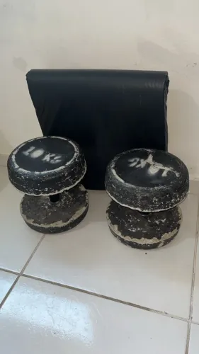Pesos de cimento 10kg + Colchonete Academia
