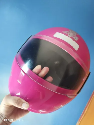 Capacete feminino