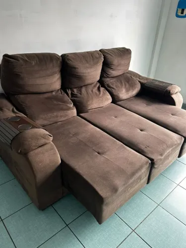 Sofá 3 lugares em Suede retrátil e reclinável entrego 