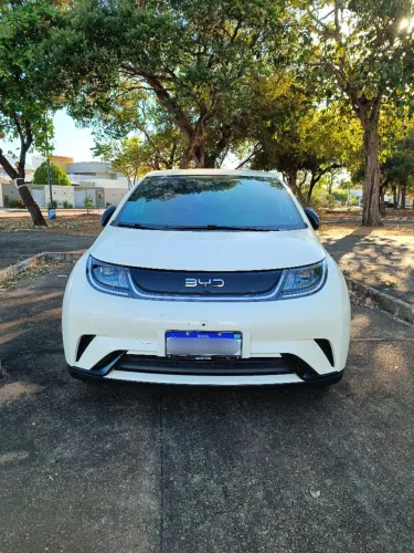 BYD Dolphin EV (Elétrico) 2026