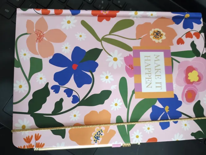 Caderno Delicado "Make It Happen" - Organize Seus Sonhos com Estilo